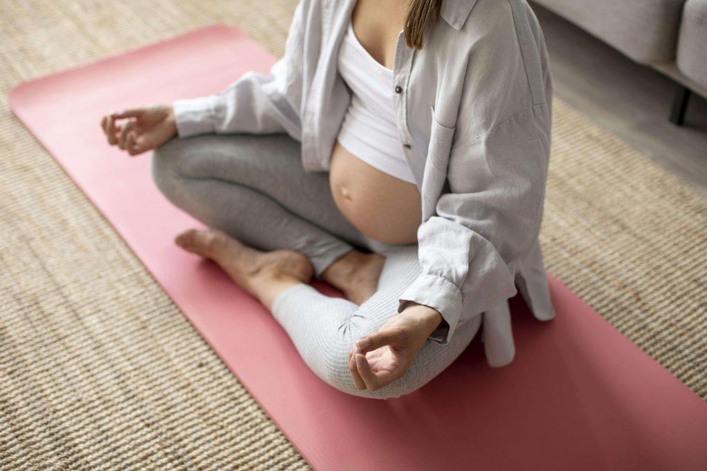 pregnancy yoga retreat-min