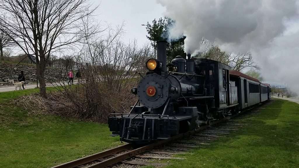 The Maine Narrow Gauge Railroad