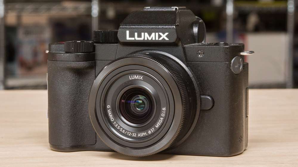 Panasonic Lumix G100